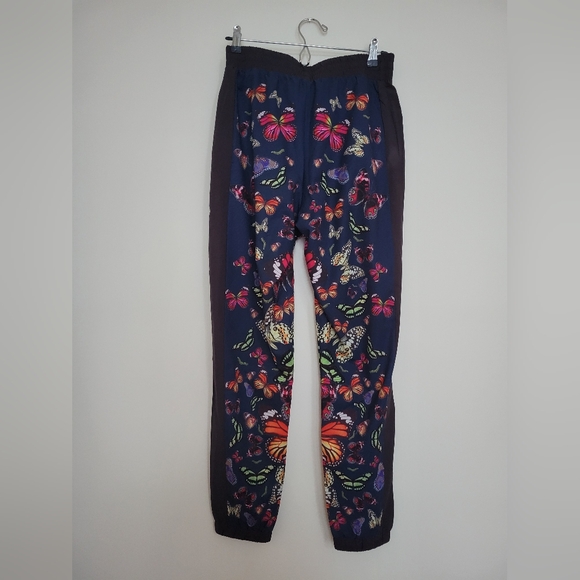 Terez Navy butterfly print soft pants Size Medium - Picture 2 of 14